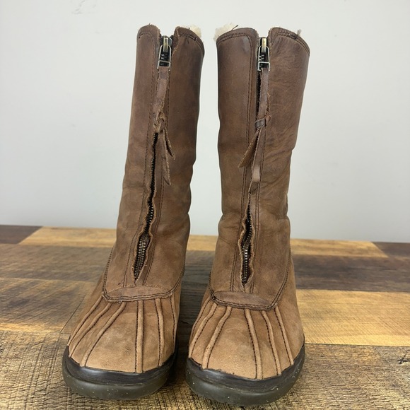 UGG Arquette Brown Leather Winter Boots Womens Size 7 Zip Sheepskin Cuff 1012514 - Picture 3 of 11